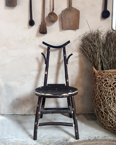 Chestnut wood Totem chair - unique piece