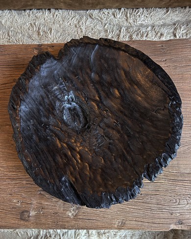 Grande Coupe Lampung en bois brûlé - pièce unique