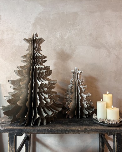 Spotted reclaimed paper christmas tree
