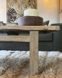 Petite table basse en Orme - pièce unique