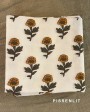 Serviette de table à motifs petites fleurs par Suzette