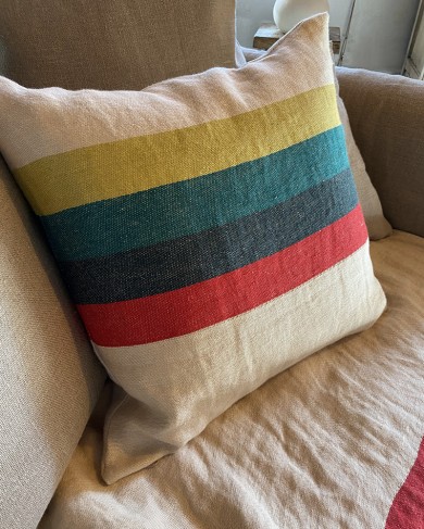 Housse de coussin & Fouta Summer stripe en lin par Libeco