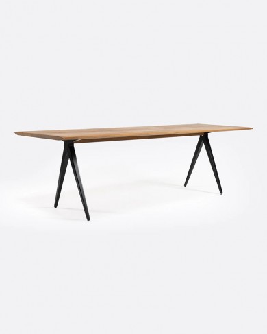 Table Liku en teck recyclé