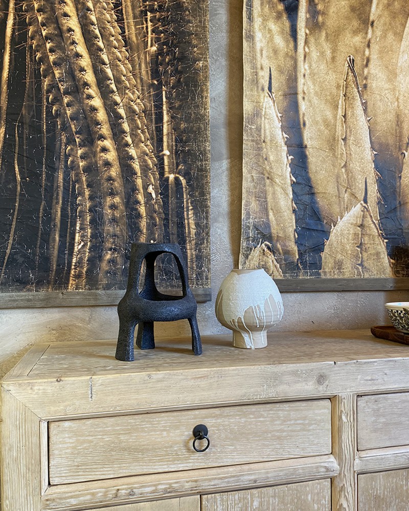 Sandstone vase Morag