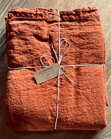 Linge de lit Terracotta en lin lavé par La Draperie Française