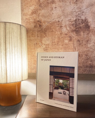 Onsen & Ryokan of Japan book by Lia