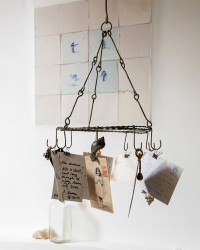 Metal Treasure Decoration hanger