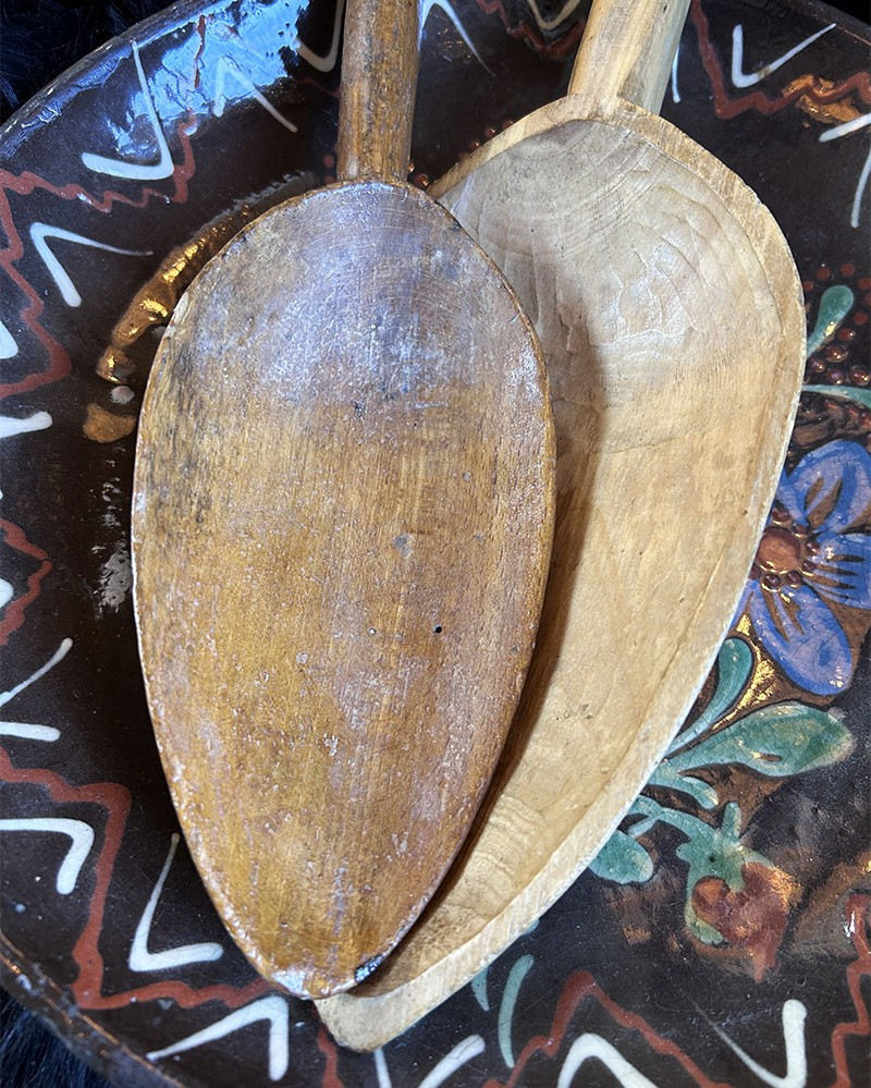 Pelle ogive vintage en bois - pièce unique