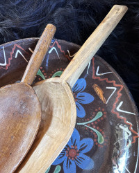 Pelle ogive vintage en bois - pièce unique