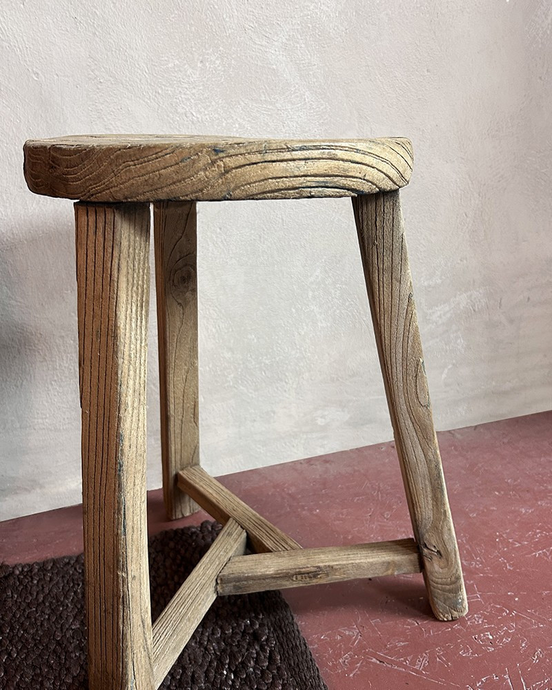 Round raw elm Chinese old stool - unique piece