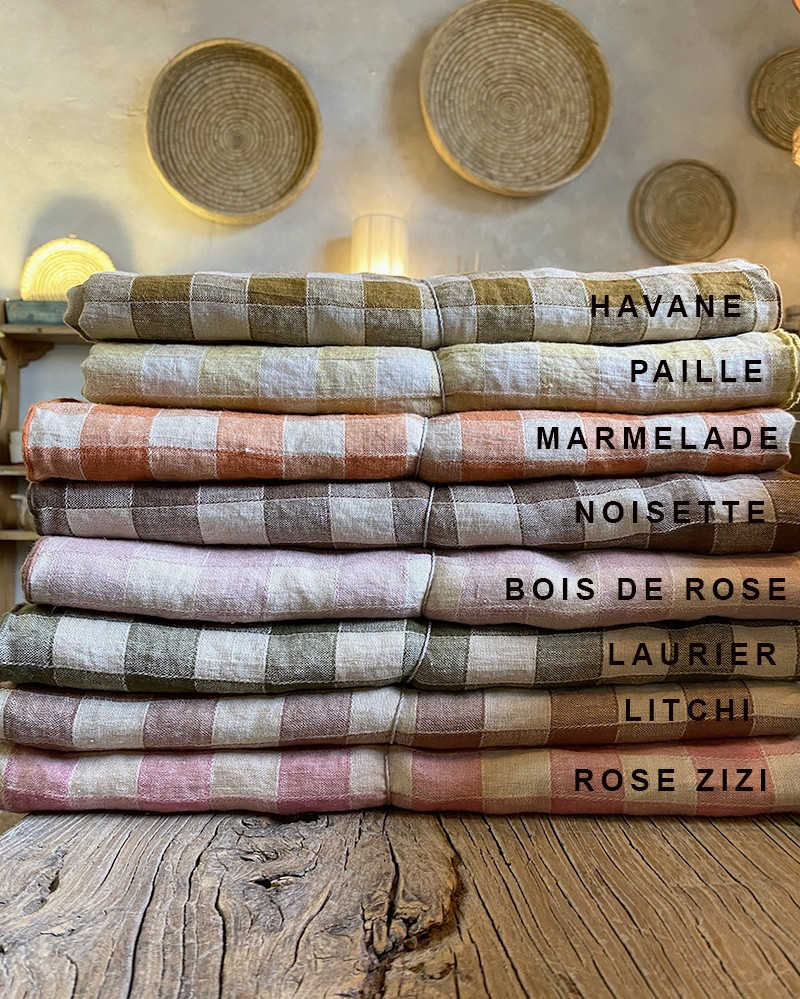 Nappe Vintage Vichy en lin par Maison de Vacances