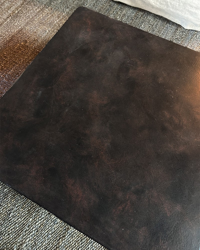 Table basse Brutus en fibre de béton par 101 Copenhagen