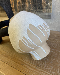 Sandstone vase Morag