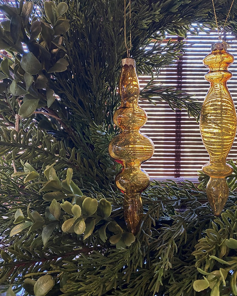 Lot of 3 glasses ornament