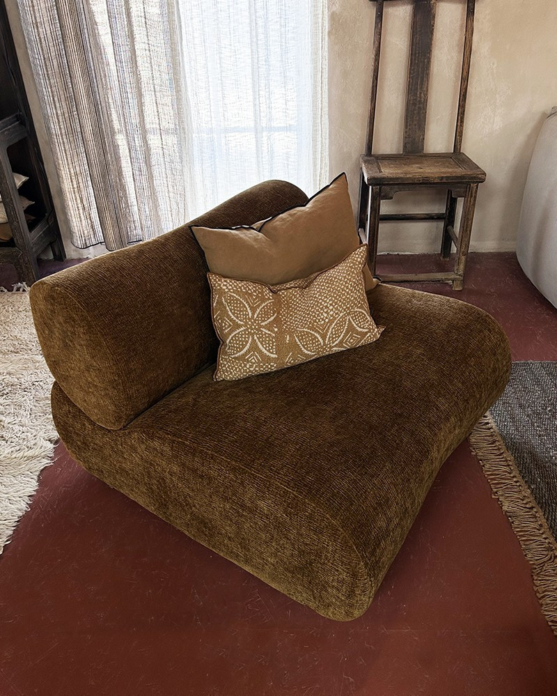 Polyester Marron Hinton Armchair