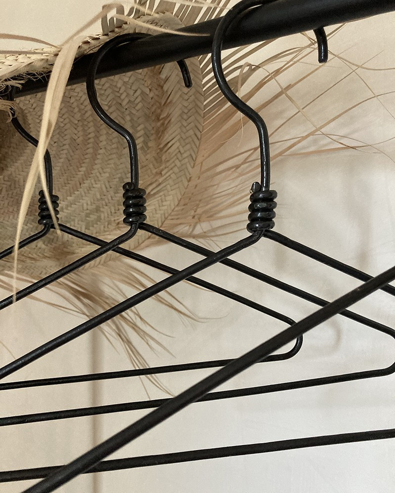Iron Hanger