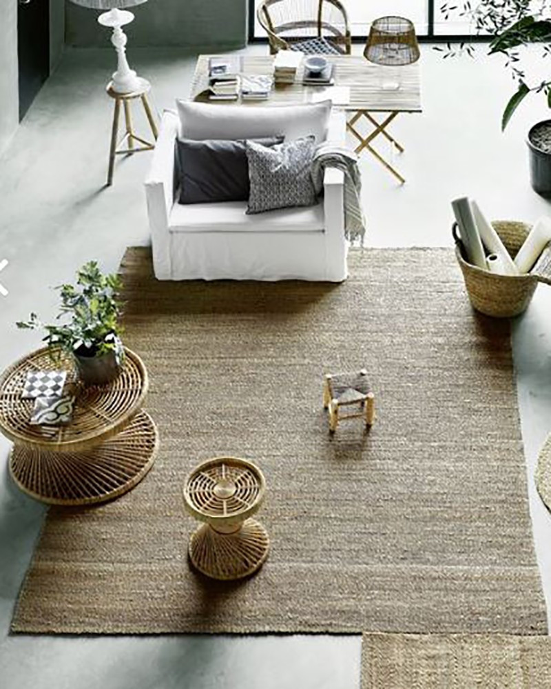 Grand tapis en jute