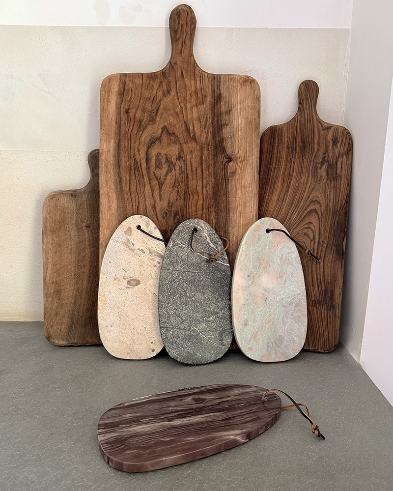 Oval marble cutting board