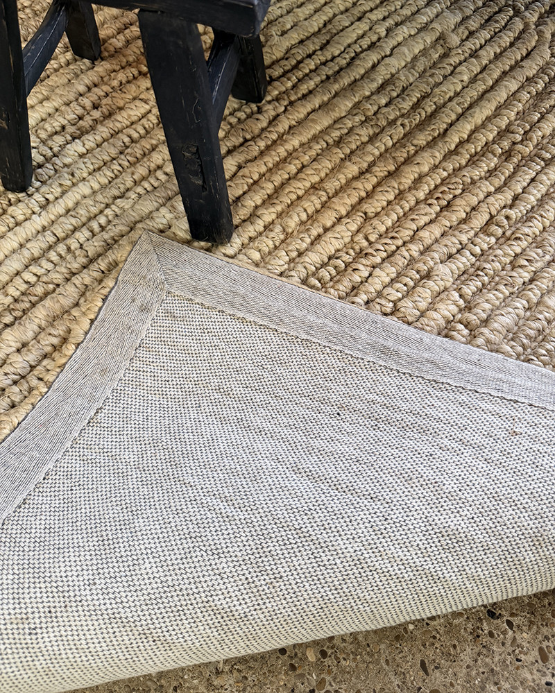 Kathu hand-woven jute rug