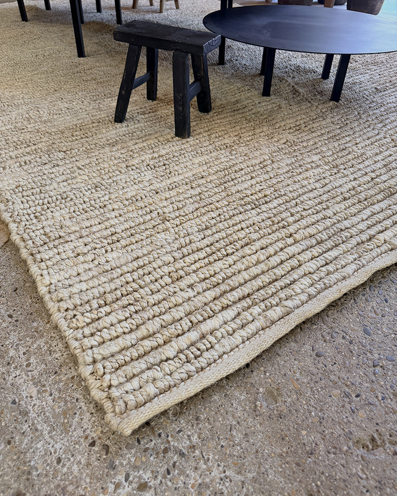 Kathu hand-woven jute rug