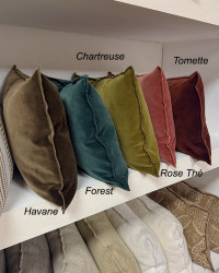 Petit Coussin rectangulaire en Velours Palazzo Maison de Vacances - Plusieurs coloris