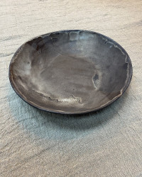 Assiette creuse Flow Blackish en céramique