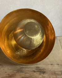 Lampe de sol Sum en métal doré