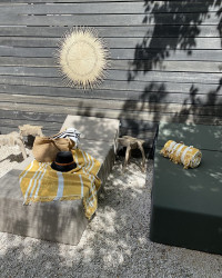 Batyline beach/pool Daybed Umbrella & Kon Tiki
