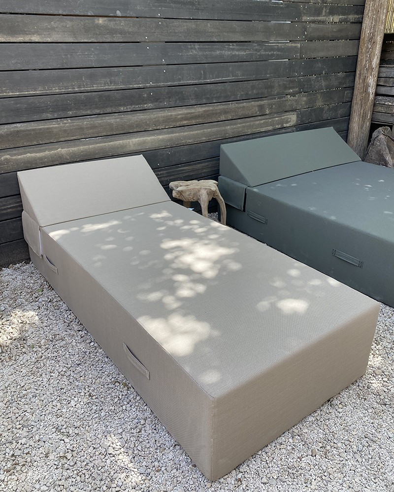 Bed de plage/piscine Umbrella & Kon Tiki en batyline