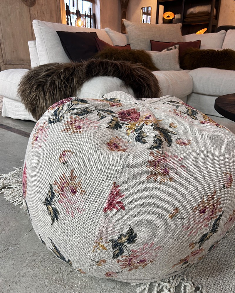 Pouf bulle en lin Wabi-Sabi par Maison de Vacances
