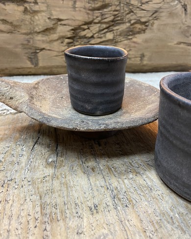 Blackish Ceramic Mug Stubby