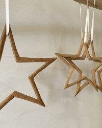 Wooden star to hang up