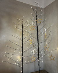Wooden star to hang up