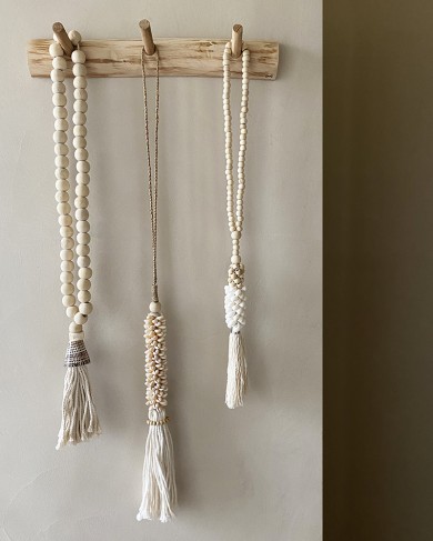 Tassels C018-C024-C025 in seashells, wood & rope