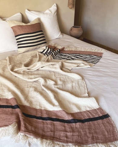 Linen Inyo Coverlet by Libeco
