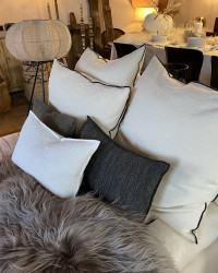 Coussin Vice Versa rectangulaire en Toile Nomade par Maison de Vacances