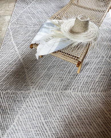 Mozambique Carpet in polypropylene Inside/Outside