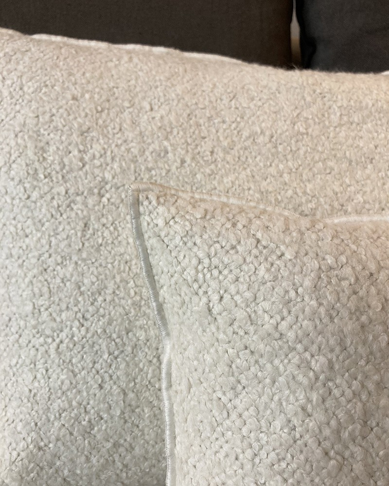 Coussin Vice Versa en Toile Yéti Blanc cassé par Maison de Vacances