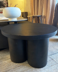 Table basse Big Foot en fibre de béton par 101 Copenhagen