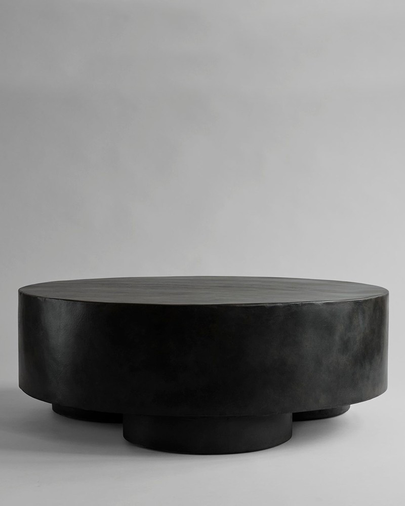 Table basse Big Foot en fibre de béton par 101 Copenhagen