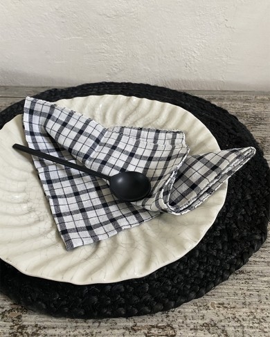 Serviette de table Scarlette noir & blanc en coton