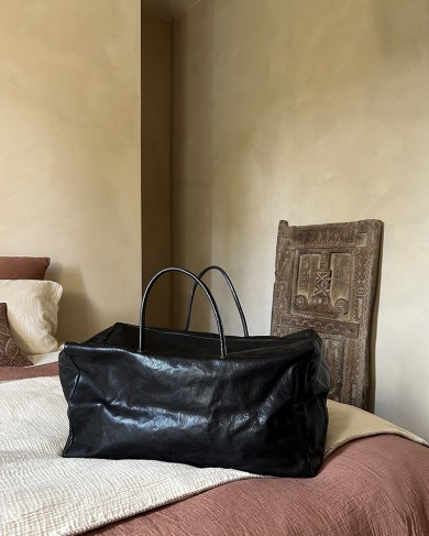 Leather olive week-end bag