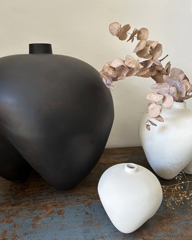 Ceramic Sumo Vase by 101Copenhagen