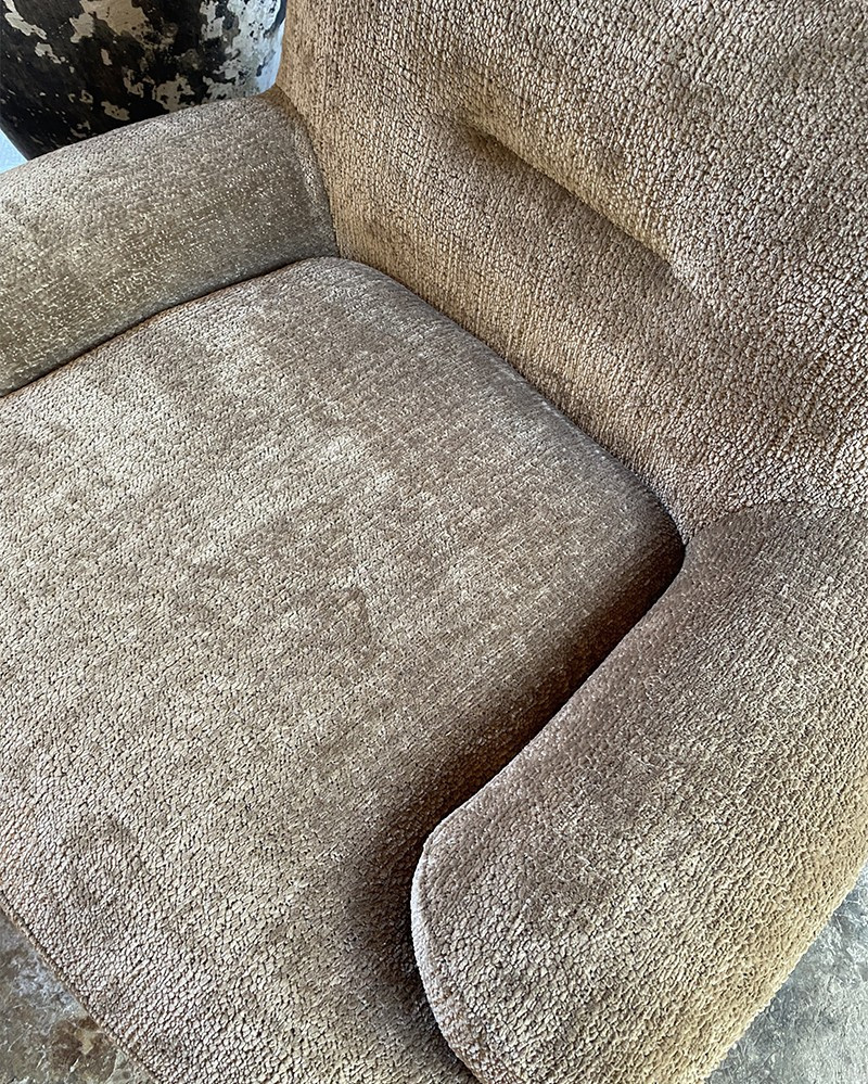 Recycled polyester Uma Swivel armchair
