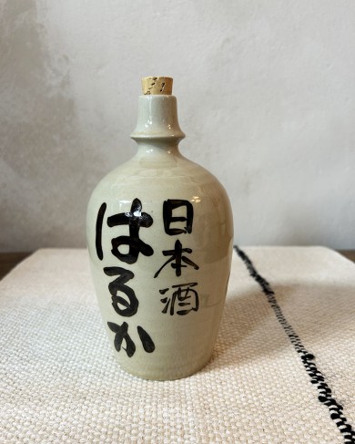 Enamelled ceramic Japanese Saké Bootle