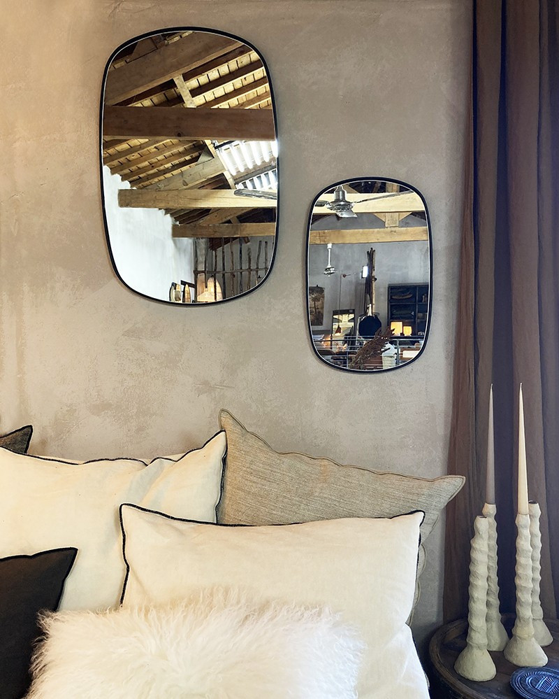 Miroir Hines en métal noir - petit & moyen modèle