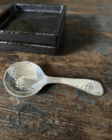Hammered metal tea/spices little Spoon
