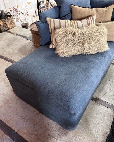 Linen 80 XL Boho Lounge sofa - Showroom model