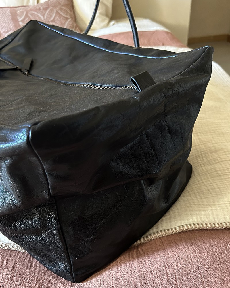 Sac week-end en cuir noir