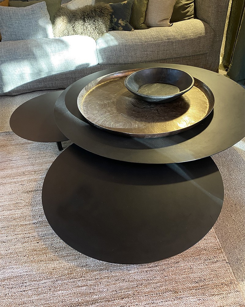 Set of 3 round metal Coffee Tables